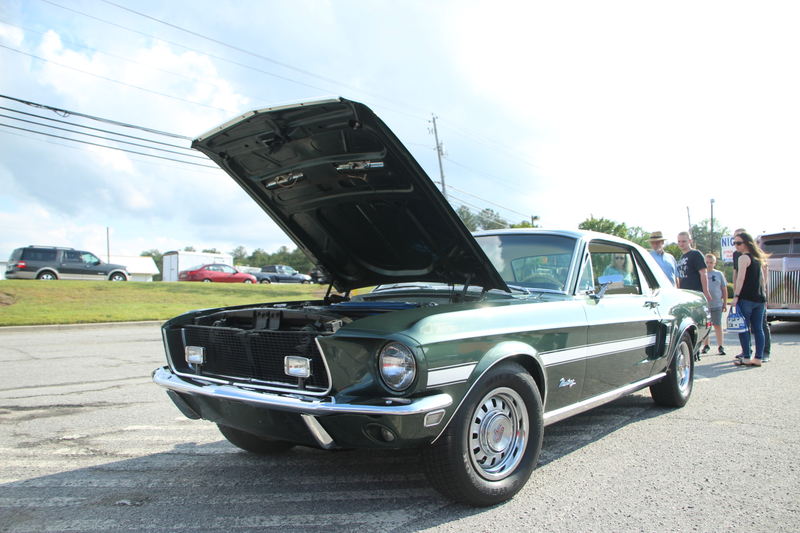 Illustration for article titled Took the Boomer Special to a Chevy Club Cruise In